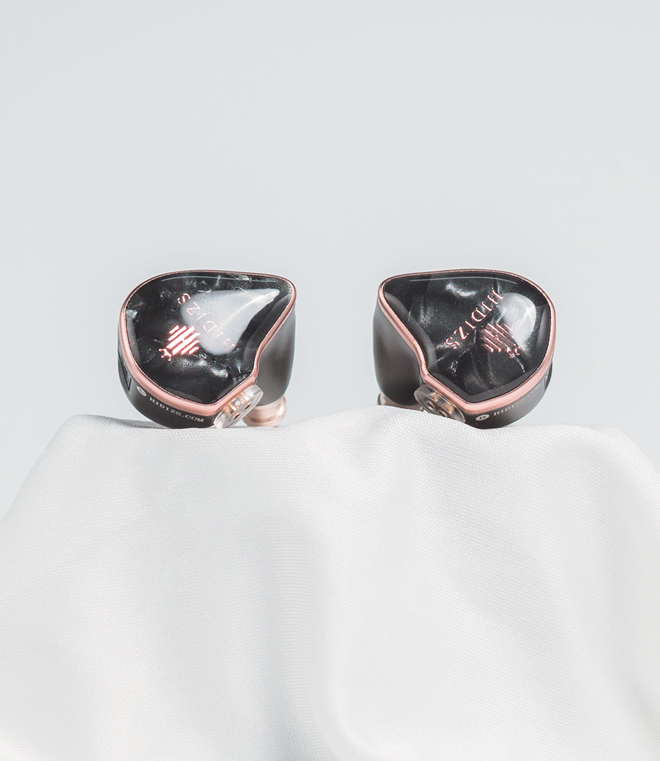 HIDIZS-EARPHONE-M-230322